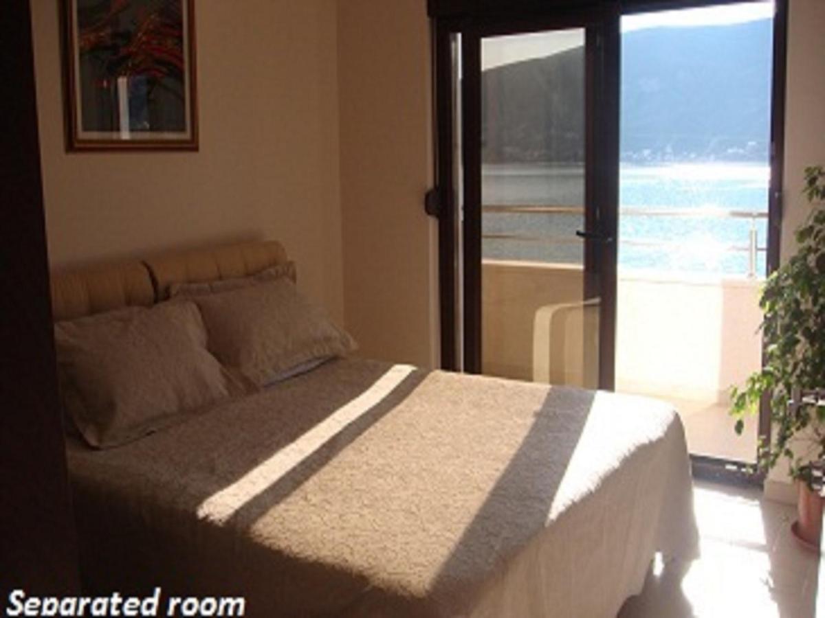 Apartments Twins Herceg Novi Szoba fotó