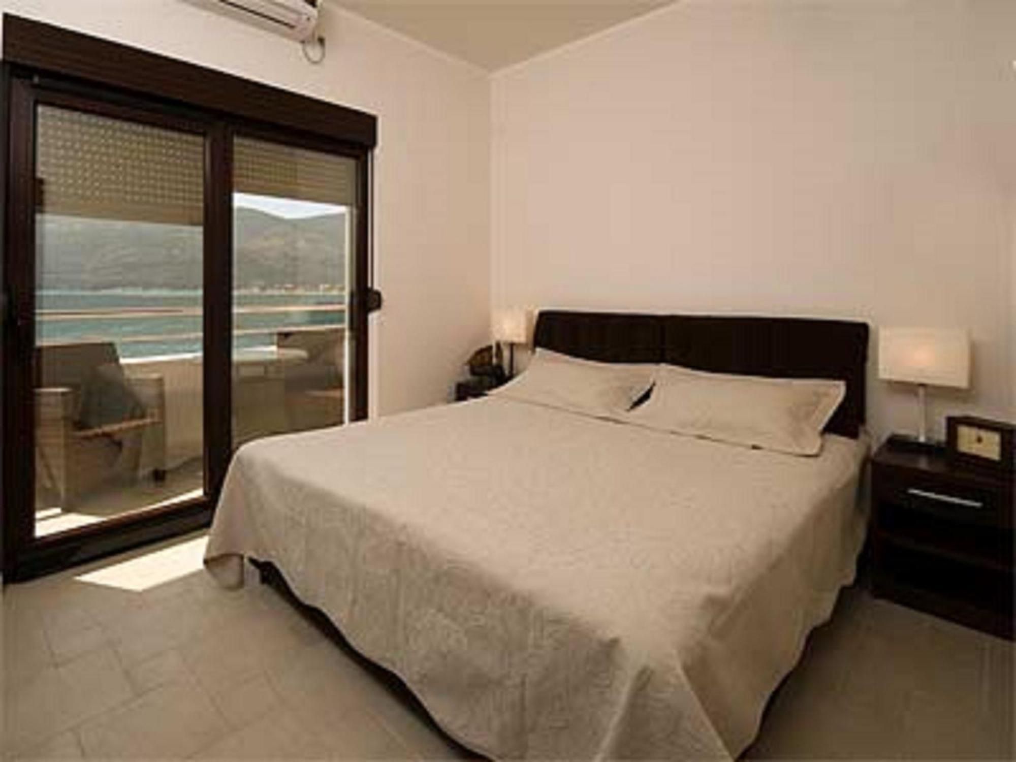 Apartments Twins Herceg Novi Szoba fotó